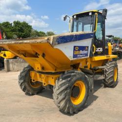 JCB 6ST