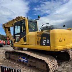 Komatsu PC210LC-8