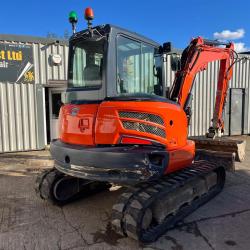 Kubota KX057-4